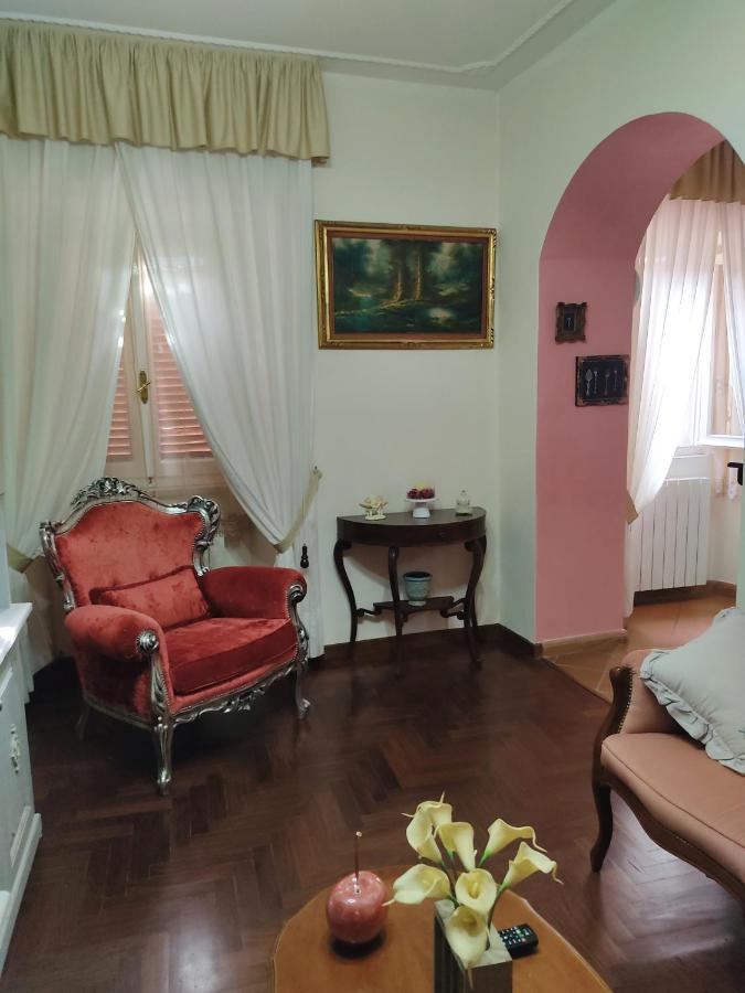 La Bouganville E Il Gelsomino Пьетразанта Экстерьер фото